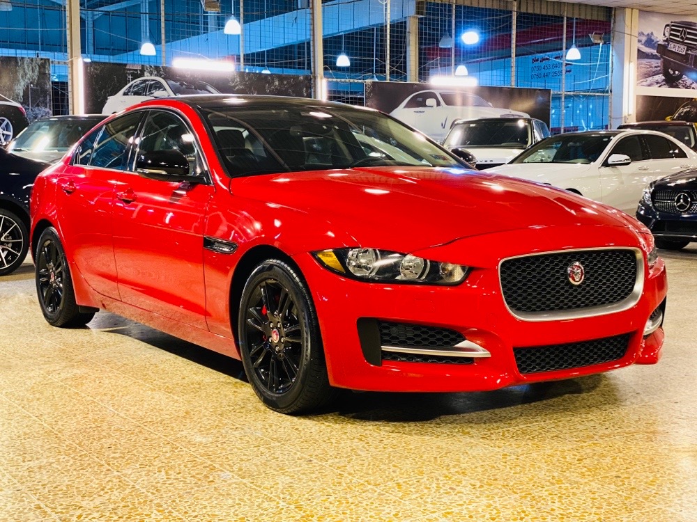 جاگوار XE